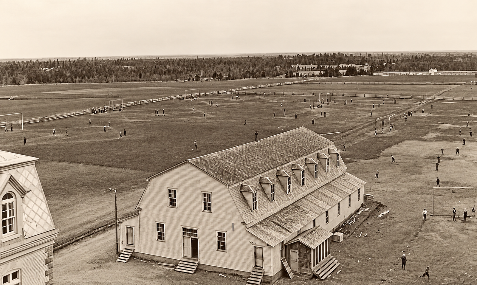 L'ancien gymnage en 1926