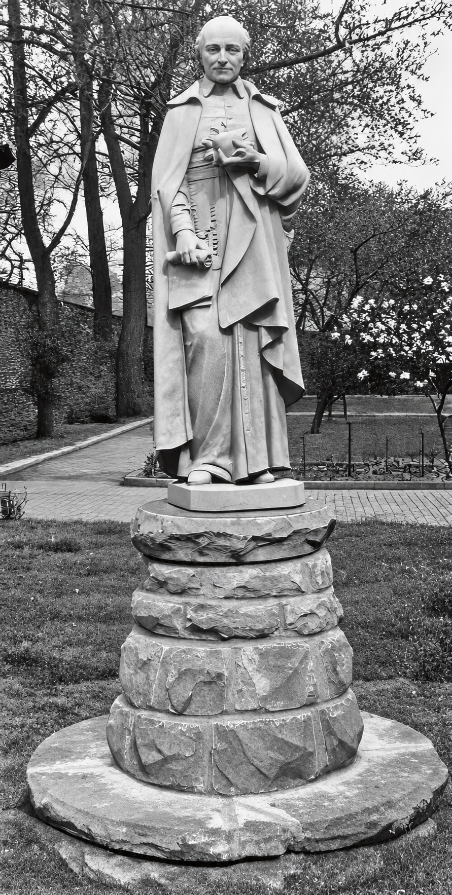 Monument de Saint Jean Eudes